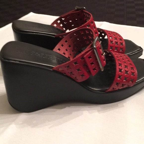 SAM & LIBBY Sandals - Picture 6 of 6